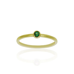 9ct Yellow Gold Droplet Emerald Ring