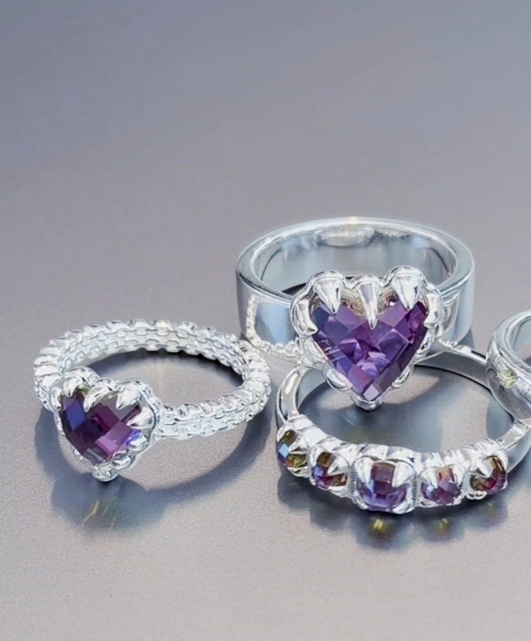 Mystic Quartz Love Claw