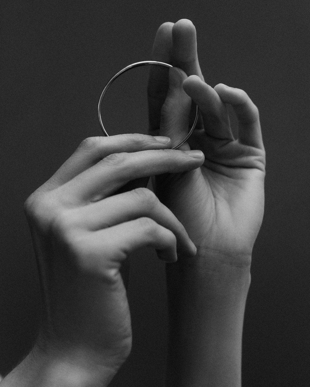 Kirstin Ash Contour Bangle Sterling Silver
