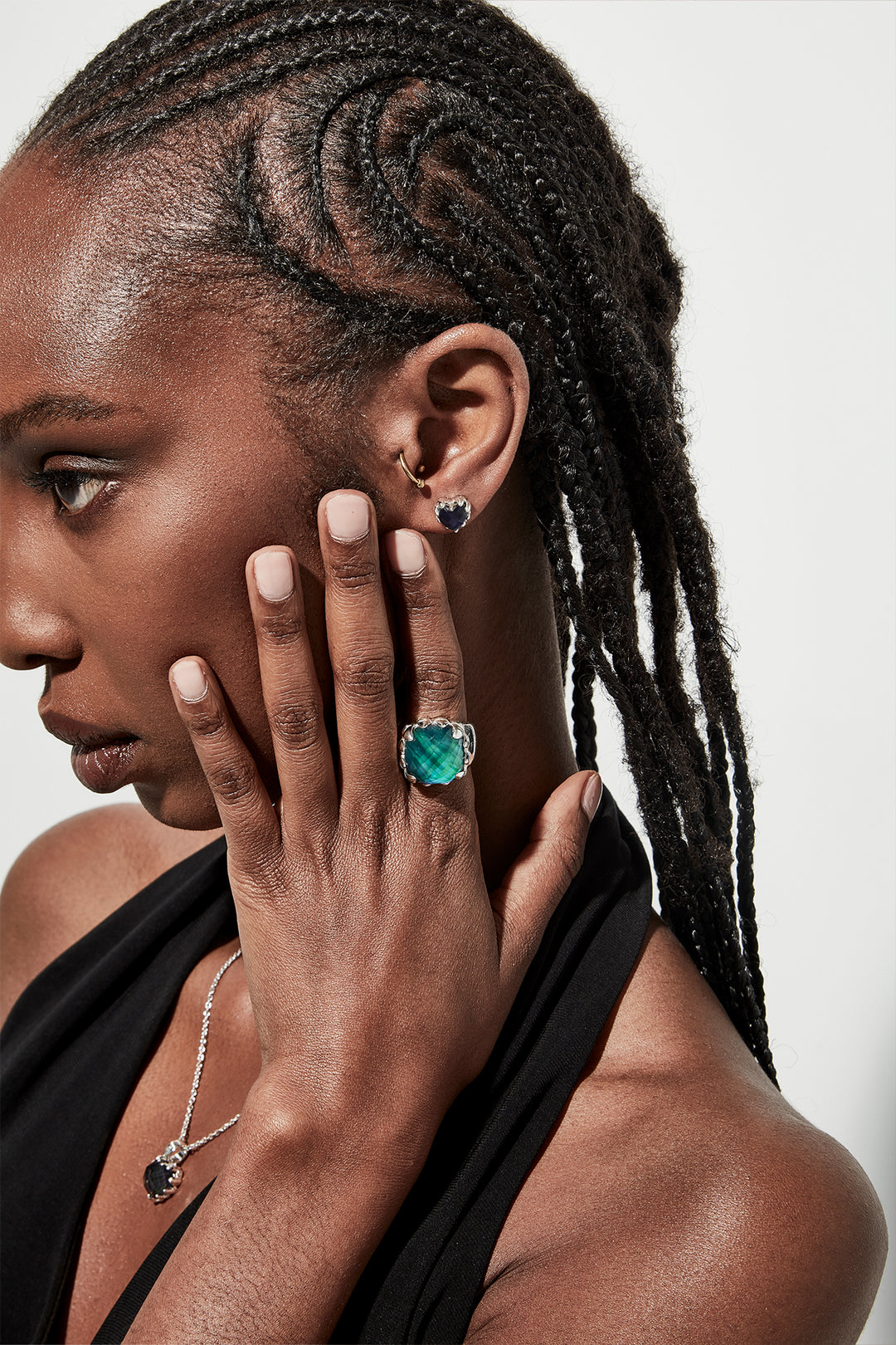 Stolen Silver Love Claw Mood Stone Earrings – Silvermoon