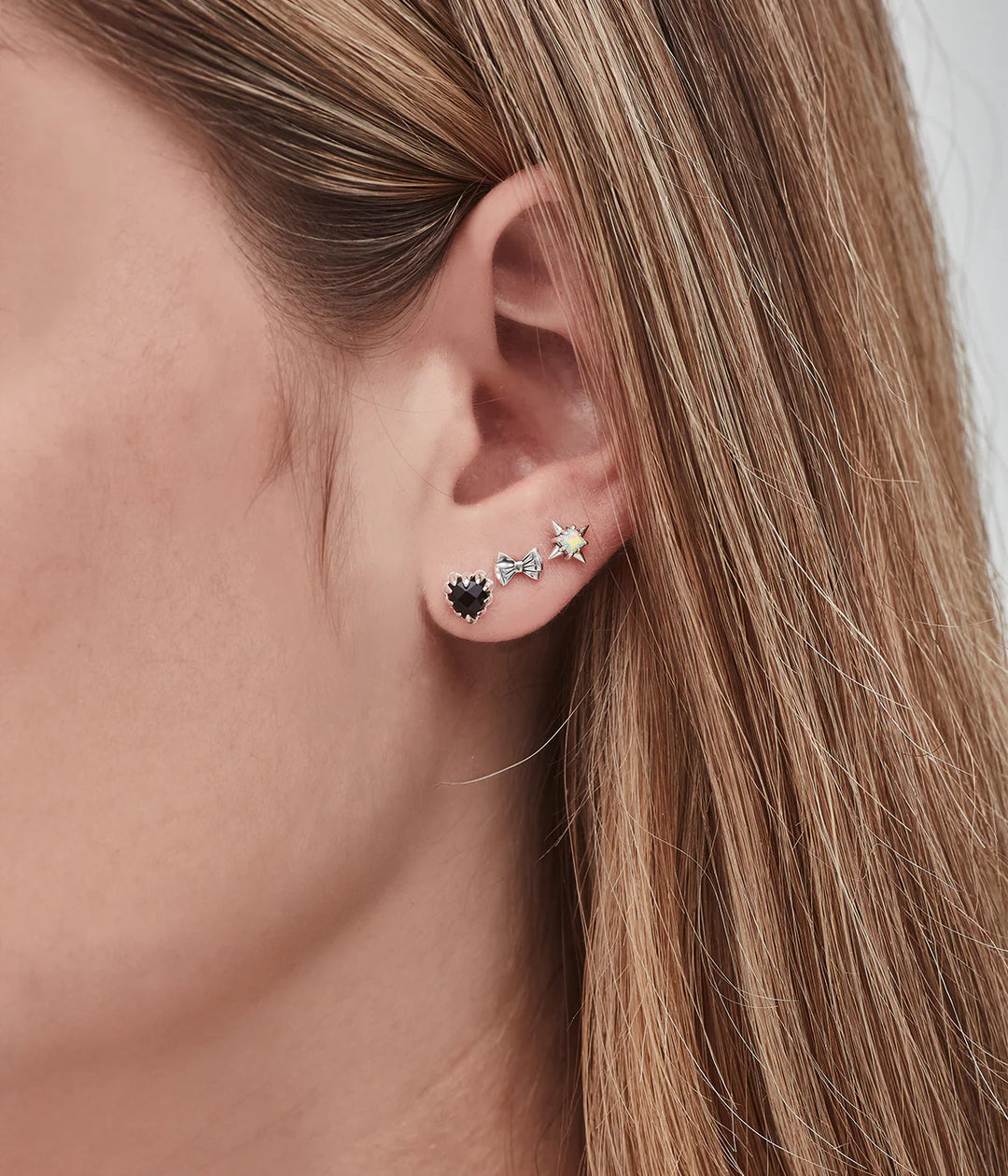Stolen Love Claw Flat Back Earring (Single)