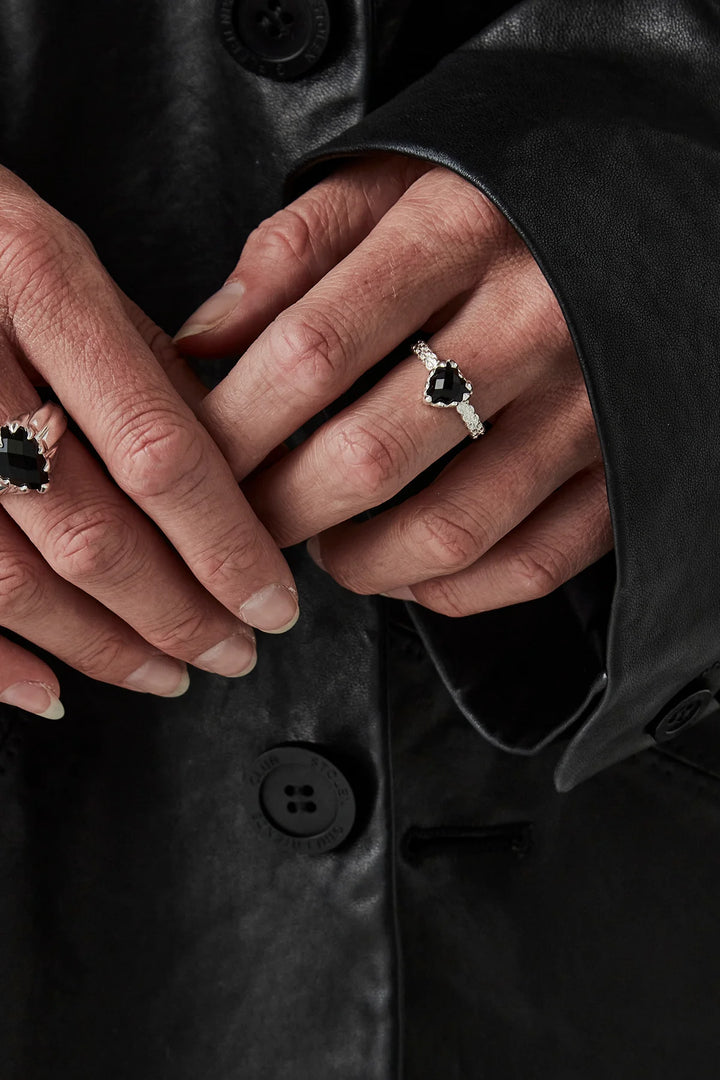 Stolen Mini Claw Ring - Onyx