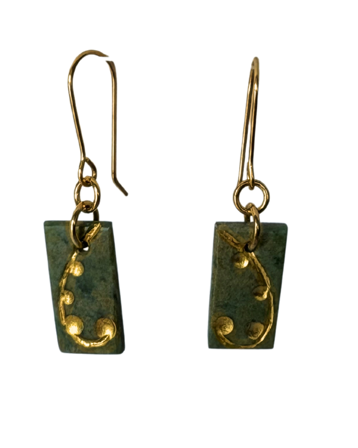 New Zealand Greenstone Pitau (Fern Frond)  Gold Accent Earrings