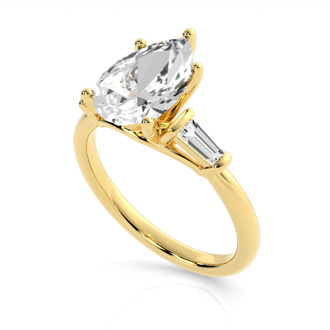 Louis Thompson Kimberley Ring 9K Yellow Gold with 2.27ct Lab Diamond