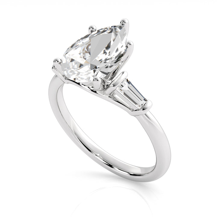 Louis Thompson Kimberley Ring 9K White Gold with 2.27ct Lab Diamond