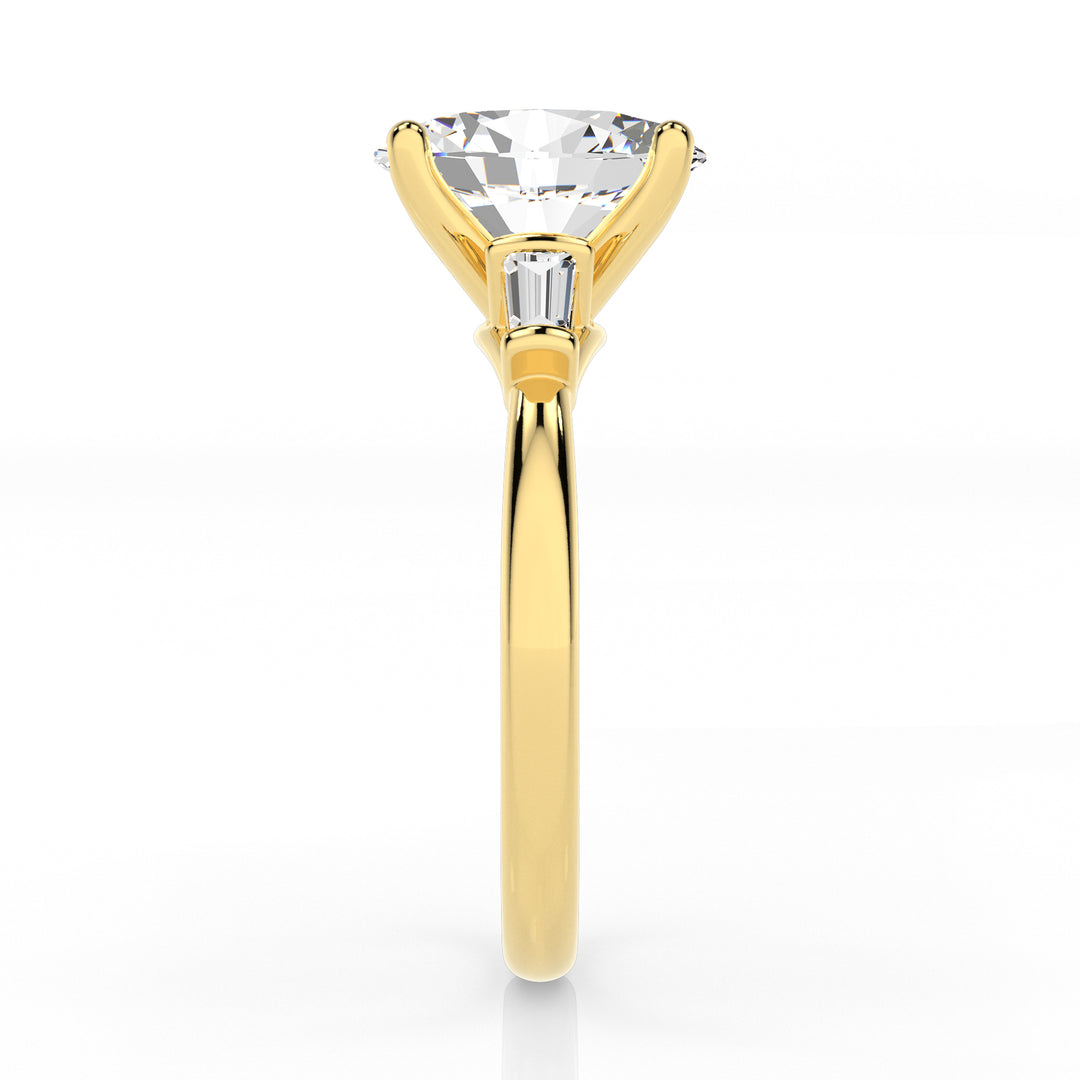 Louis Thompson Johannesburg Ring 9K Yellow Gold with 2.32ct Lab Diamond
