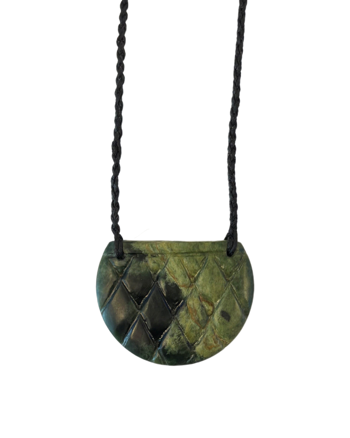 New Zealand Greenstone Harakeke Kete Dark Pendant 46mm