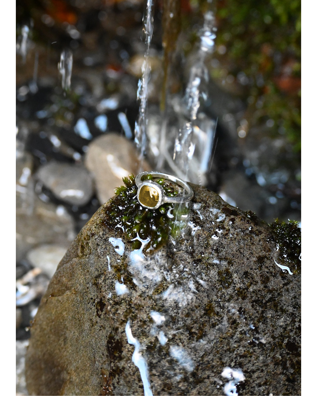 Made of Gold Sterling Silver & 18ct Gold Arahua River Ring N