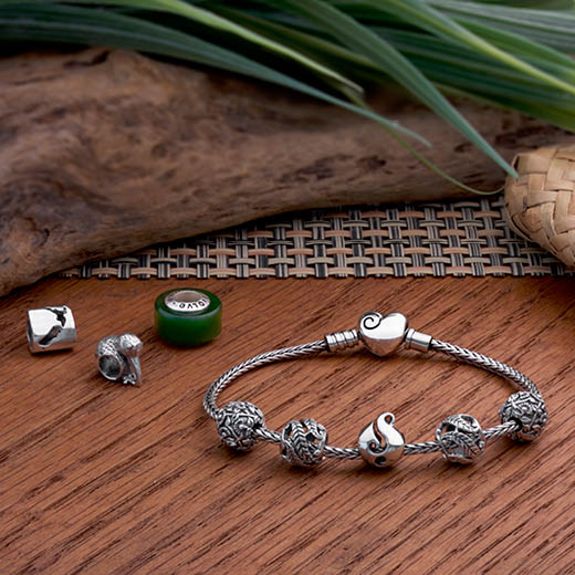 Evolve Baby Kiwi Charm