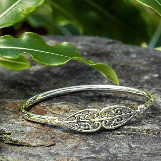 Evolve Family Whanau Bangle 19cm