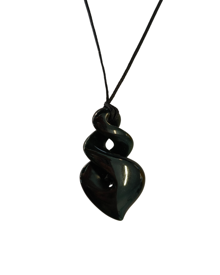 New Zealand Greenstone - Kumara / Double Twist with soft point - 45mm
