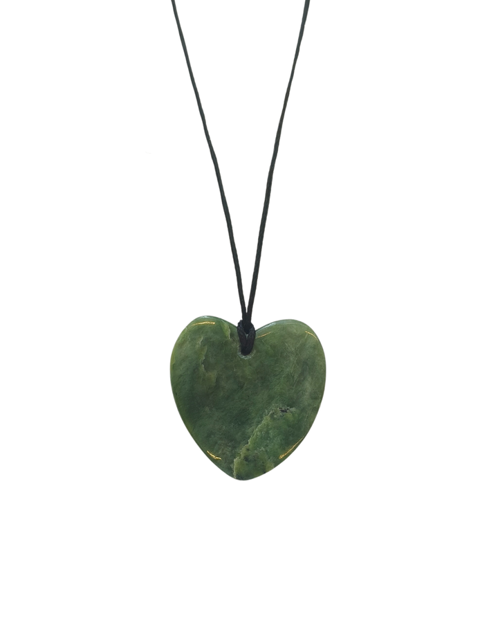 New Zealand Greenstone - Medium Manawa / Heart 40mm