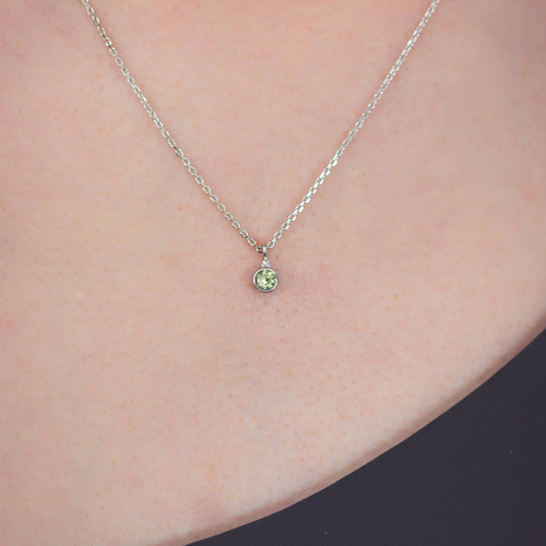 DIAMONDS BY GEORGINI NATURAL PERIDOT AND DIAMOND AUGUST NECKLACE SILVER