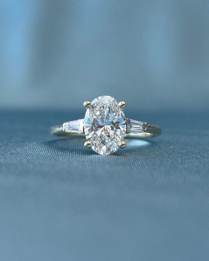 Louis Thompson Johannesburg Ring 9k Gold with 2.32ct Lab Diamond