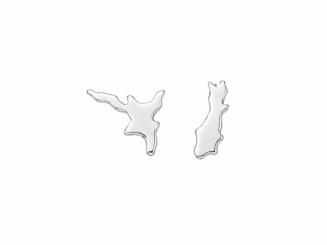 LT Sterling Silver New Zealand Islands Stud Earrings