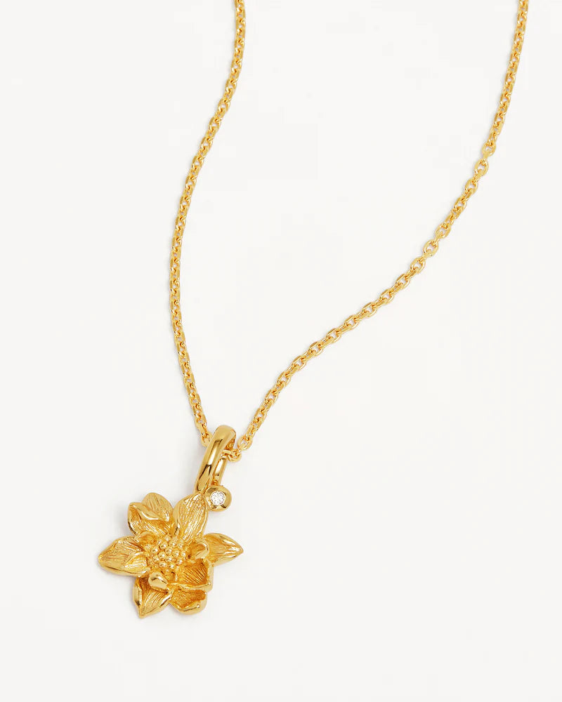 By Charlotte 18k Gold Vermeil July Birth Flower Necklace - Water Lily