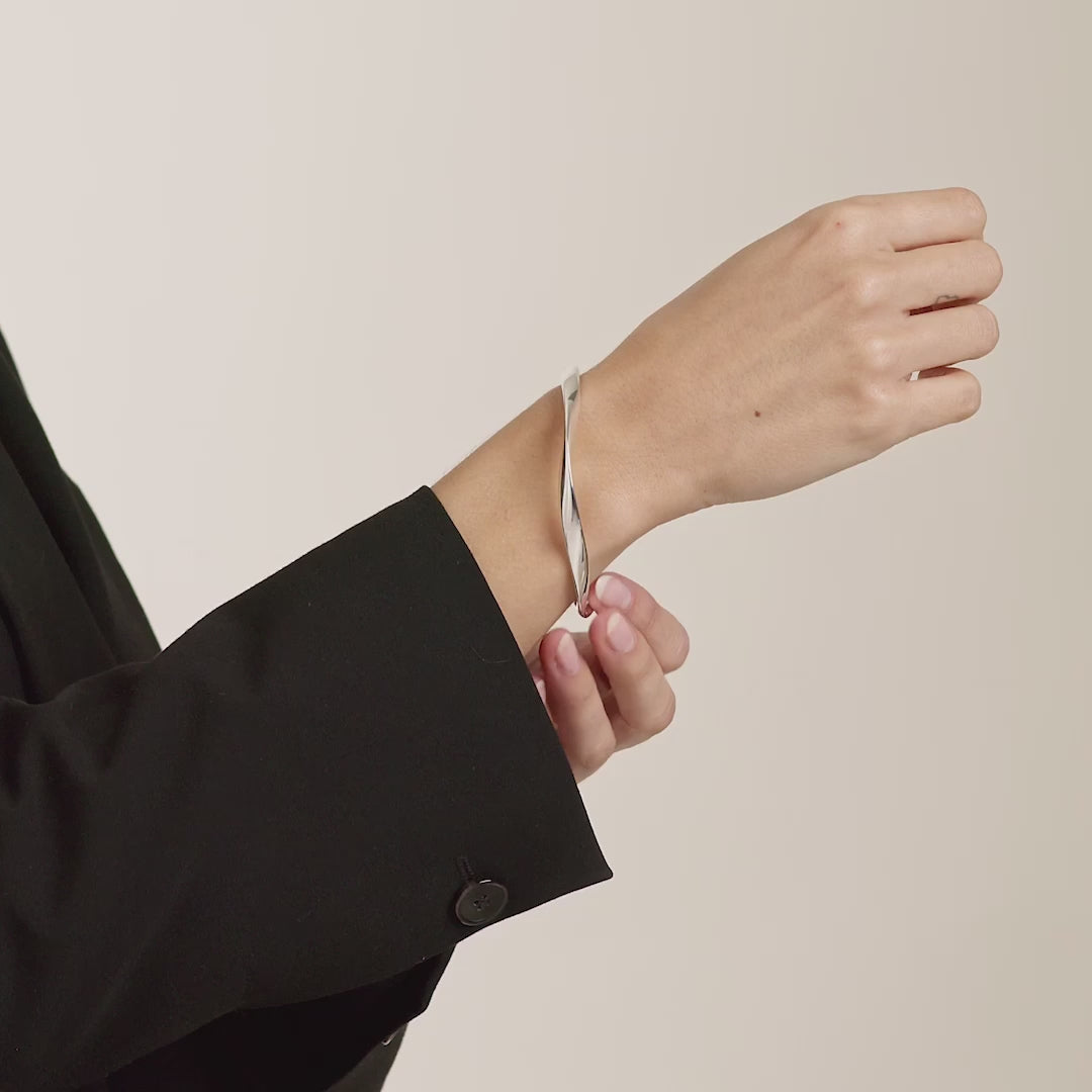 Najo Large Garden of Eden Bangle