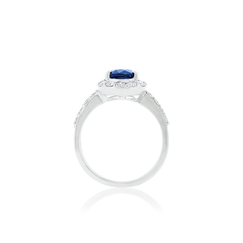18ct White Gold Sapphire (Pear) Diamond Ring