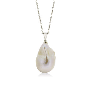 9ct White Gold Pearl Drop Pendant