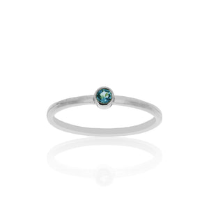 9ct White Gold Droplet Aquamarine Ring
