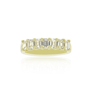 18ct Gold Maxima Diamond Ring
