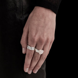 Silver Love Claw Ring - Rose Quartz