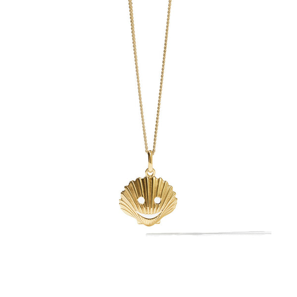 Conch shell sale necklace 90s